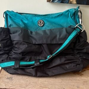 ✨ Lululemon Arabesque Crossbody / Shoulder Bag – Rare OG ✨